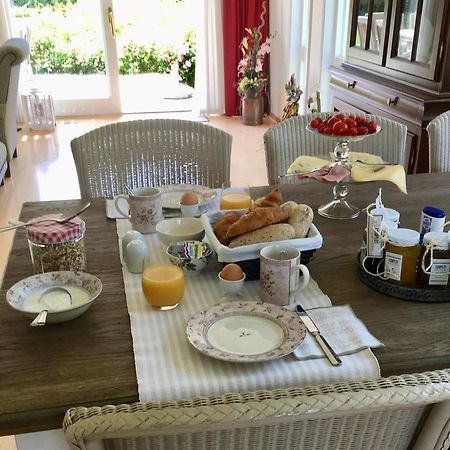 Zuid-Scharwoude Bed And Breakfast De Lijster מראה חיצוני תמונה