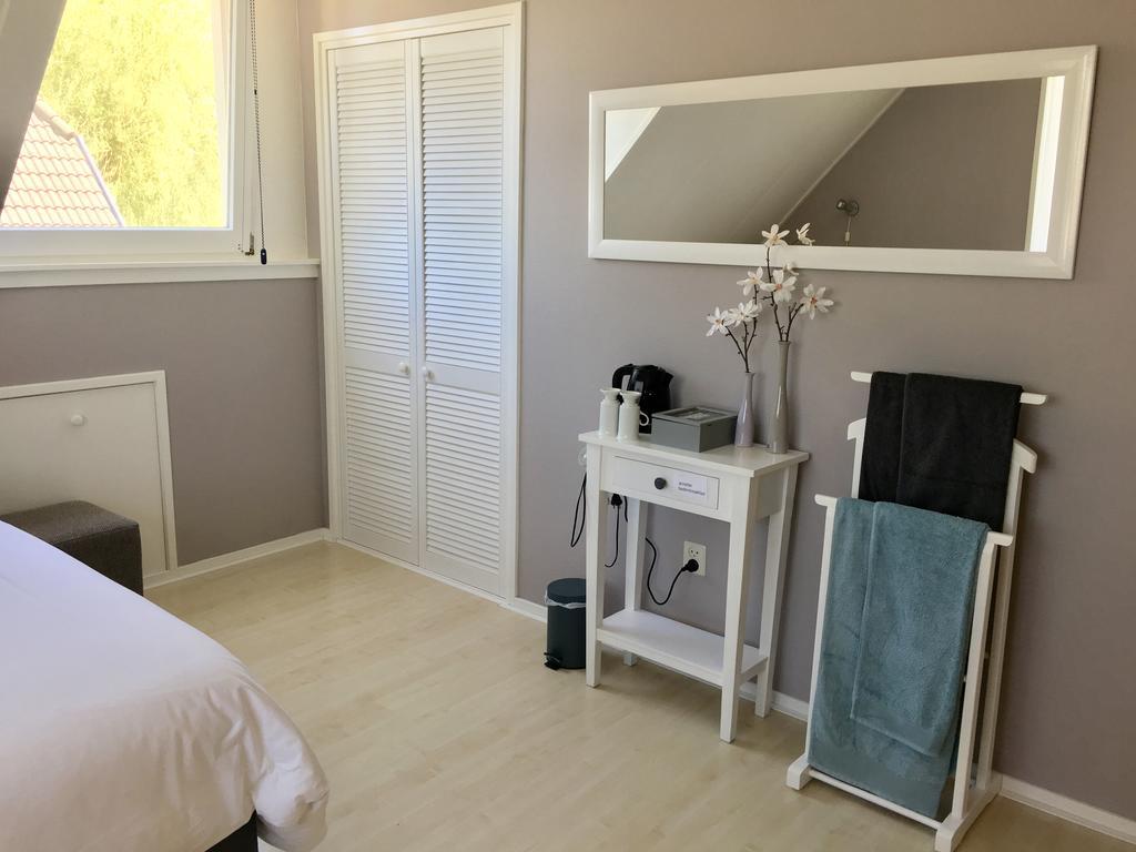 Zuid-Scharwoude Bed And Breakfast De Lijster מראה חיצוני תמונה
