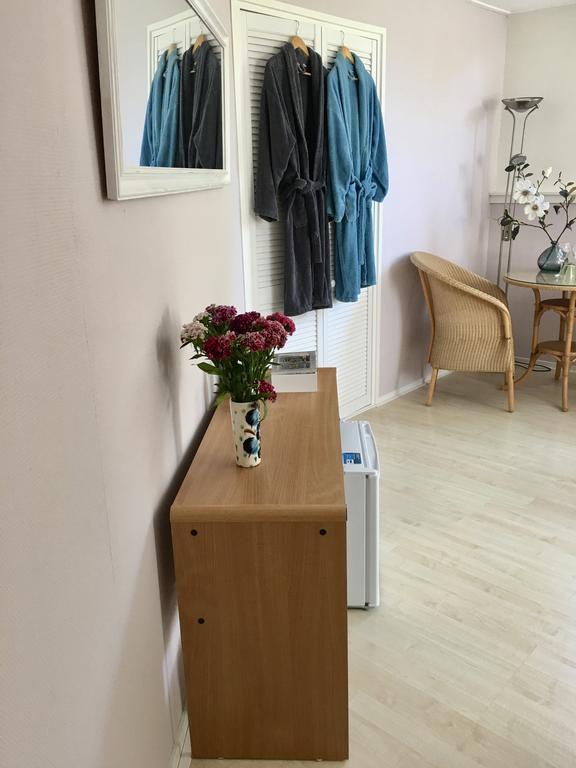 Zuid-Scharwoude Bed And Breakfast De Lijster מראה חיצוני תמונה